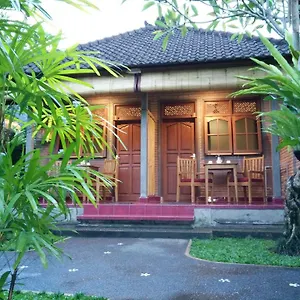 Tara House Homestay